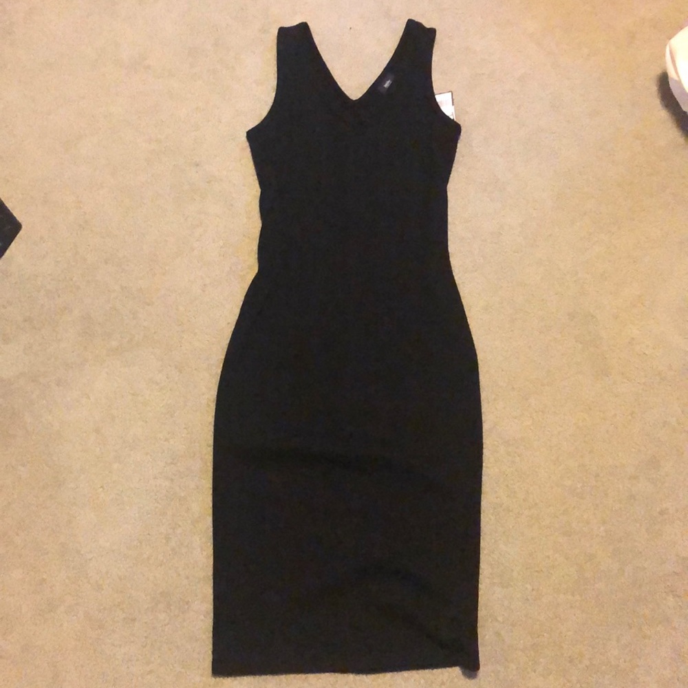 Black ribbed midi bodycon dress